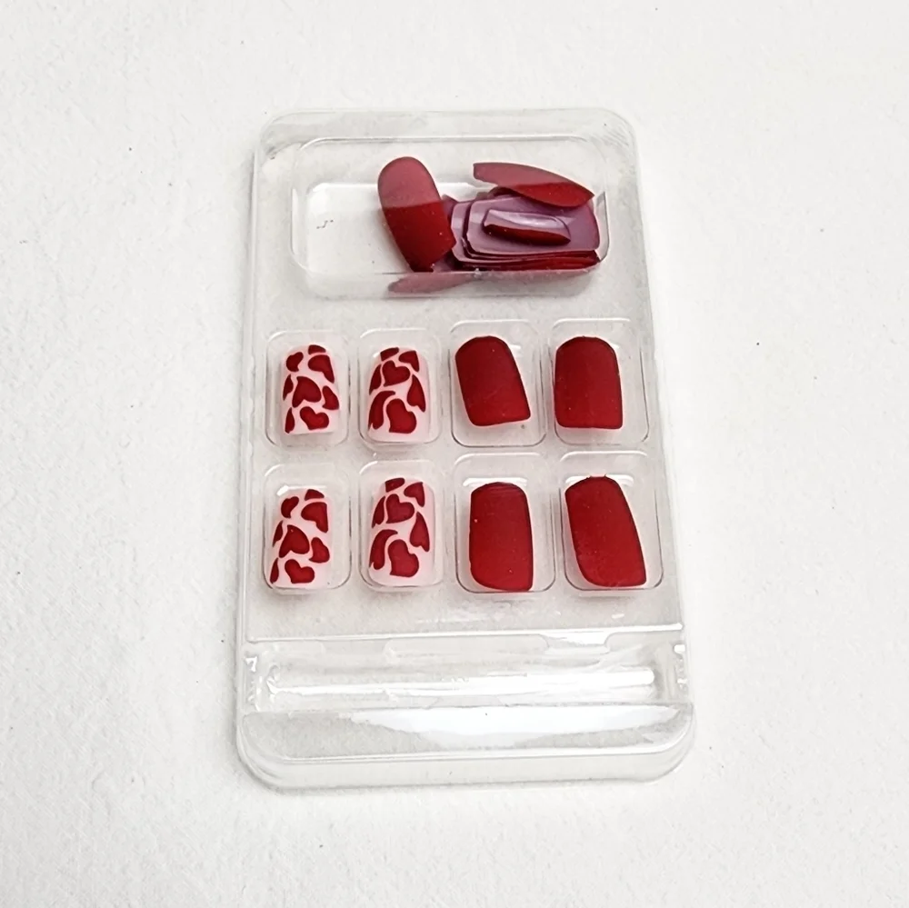 24 Pieces Fake Press On Nails
